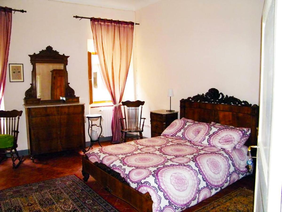 B&B Il Glicine Montefollonico Екстер'єр фото